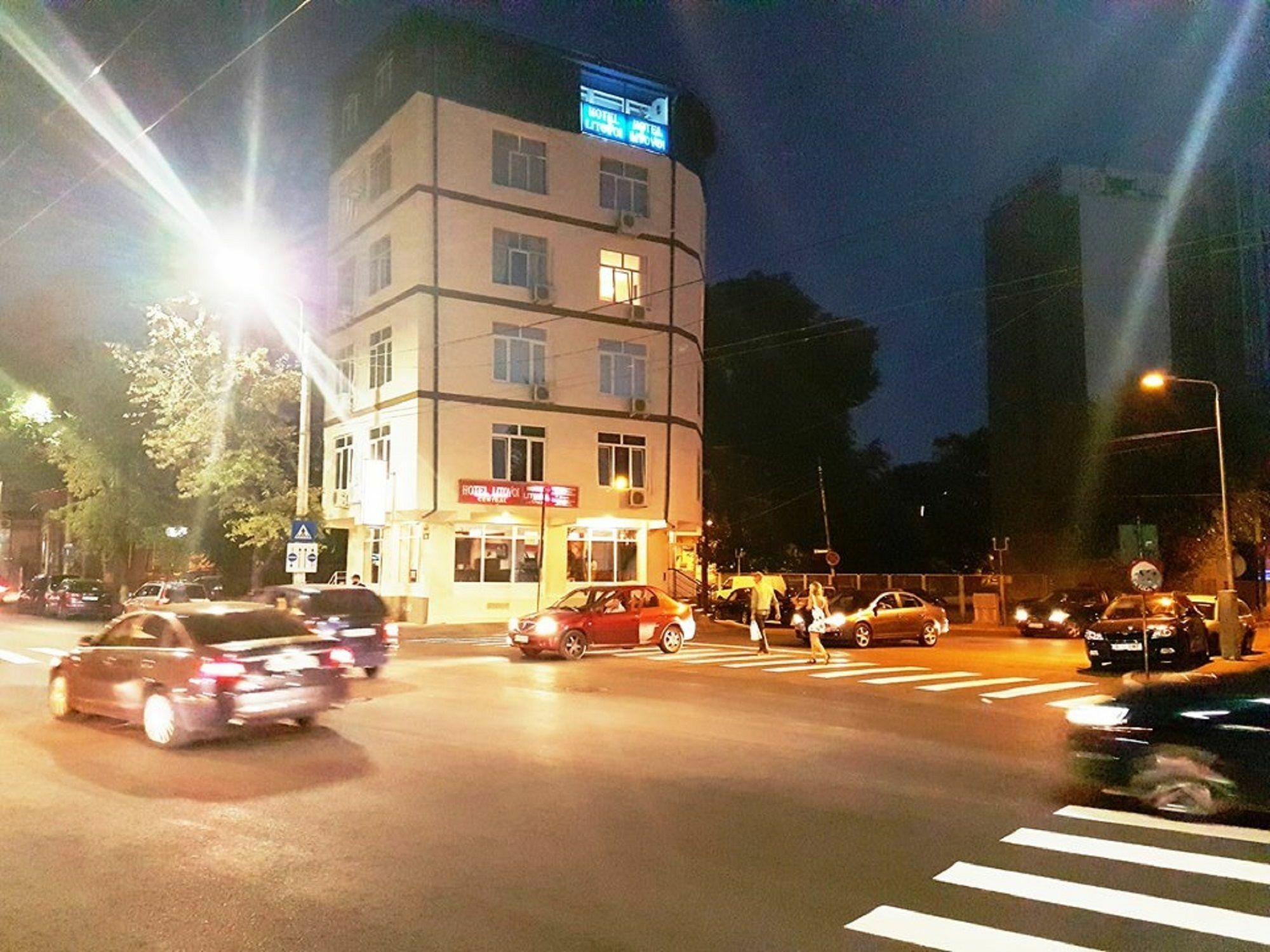 Hostel Litovoi Bukarest Exterior foto